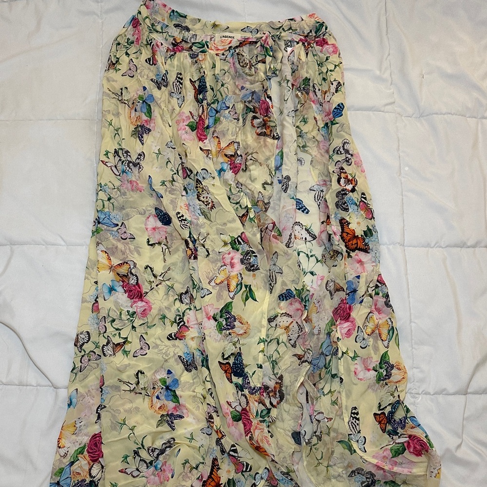 L'AGENCE Klaire cover Up skirt pale yellow garden butterflies - Picture 3 of 5